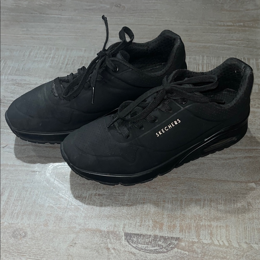 Skechers Women’s All-Black Sneakers